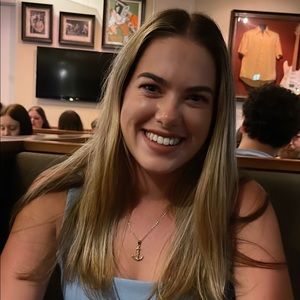 Meet your Posher, Karla